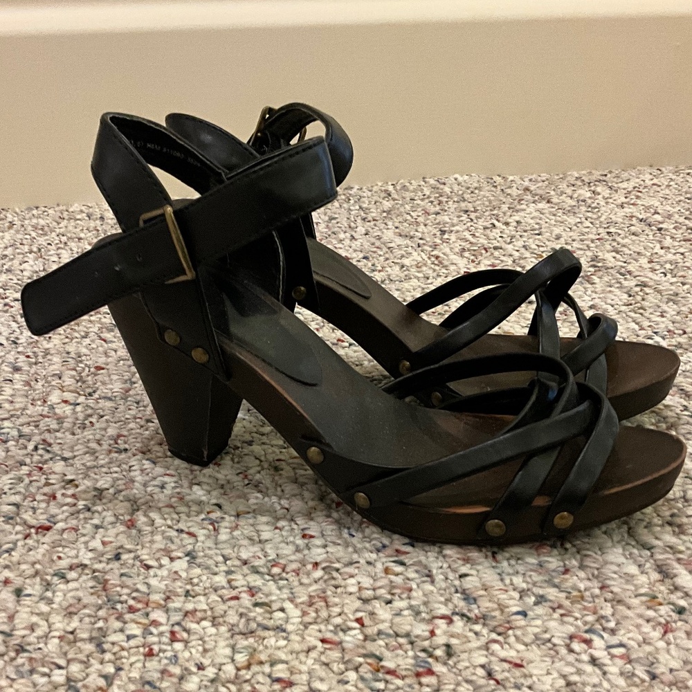 H&M Black Strappy Sandals